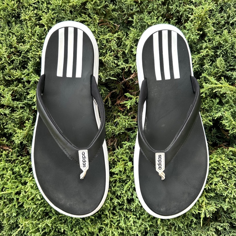 Adidas Comfort Flip Flop Thong Sandals Men's‎ Size 10 Black White